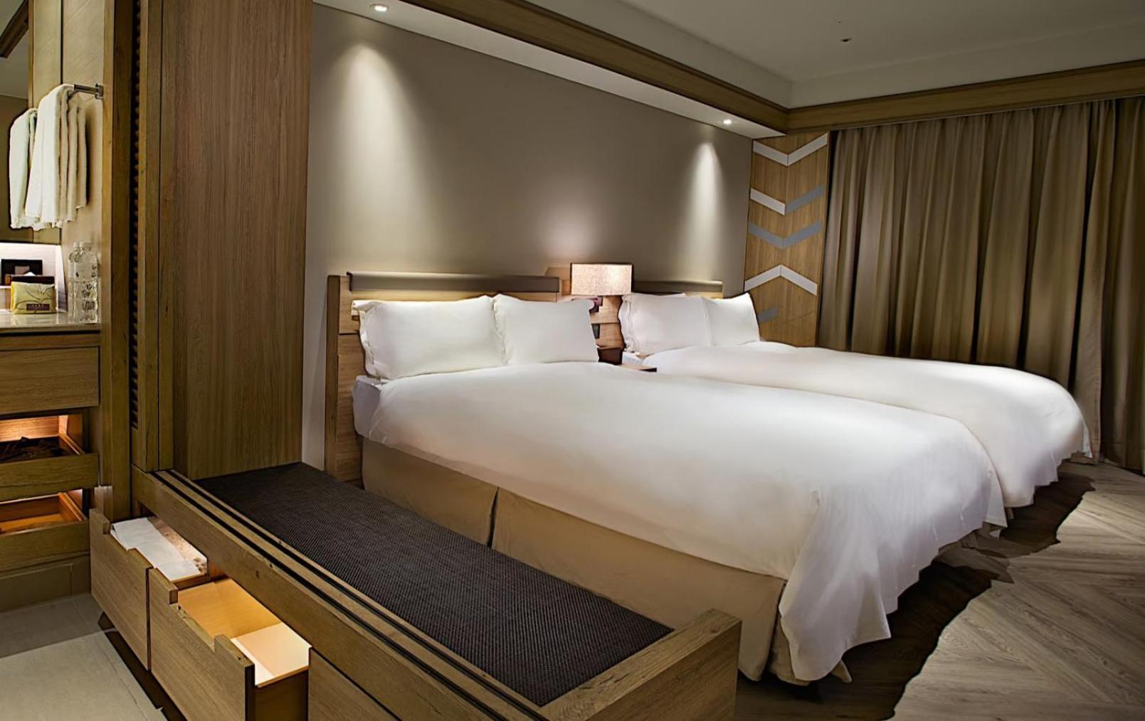 Wenquan Hotel Royal Chihpin מראה חיצוני תמונה A bedroom at the hotel